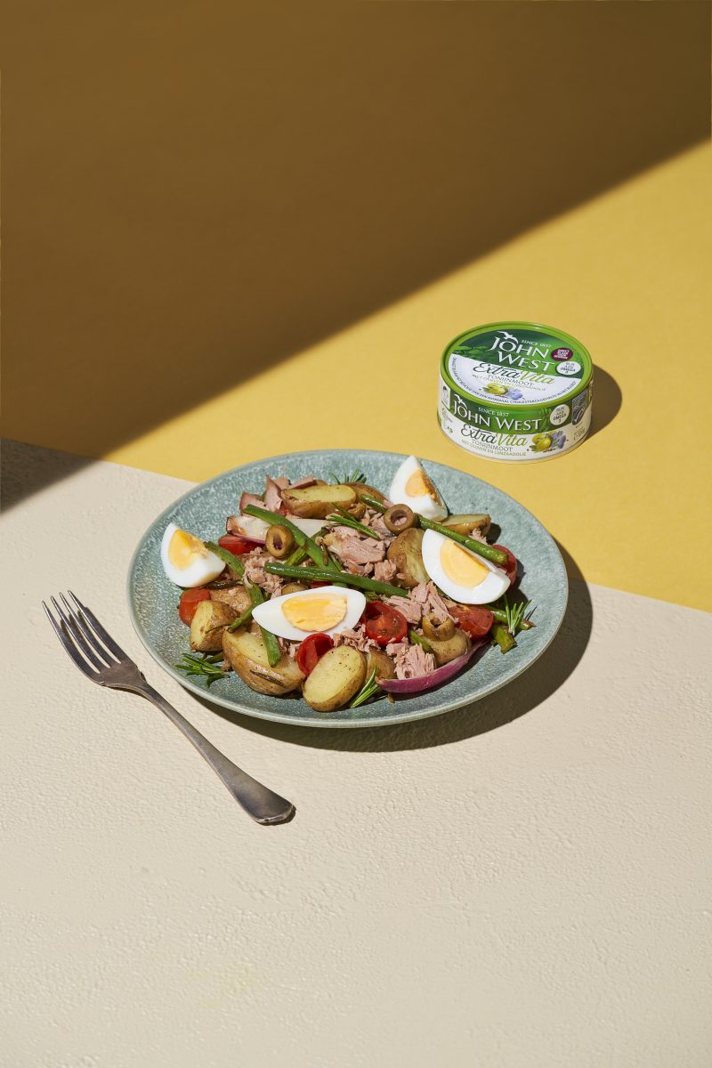 Niçoise uit de oven met ExtraVita tonijnmoot olijven & lijnzaad